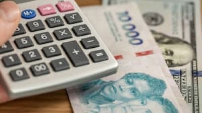 Volver o no ahora a los mercados para tomar deuda, el debate que divide a los especialistas