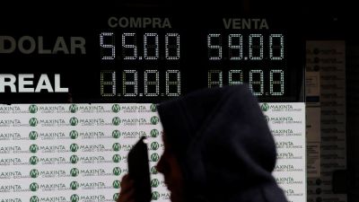 Dólar: con reservas y ayuda de "manos amigas" el Central pone nuevo techo