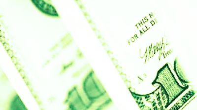 Advierten que mega emisión de pesos del BCRA le pone presión al dólar blue