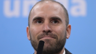 El Gobierno presenta en EE.UU. un permiso de emisión de deuda por US$ 51.652 millones