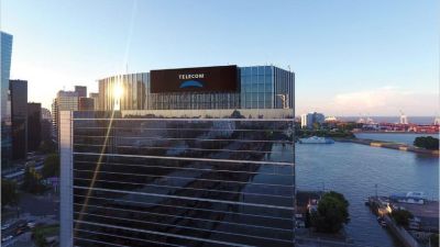 Telecom Argentina obtuvo u$s 400 millones al 8% en el mercado internacional