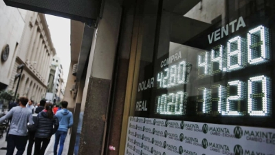 Mercados. Baja el riesgo país, suben los bonos, las acciones y el dólar está debajo de $45