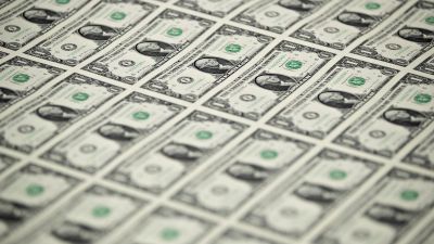 Semana financiera: acciones, bonos y el dólar libre confirmaron la tendencia alcista del arranque del año