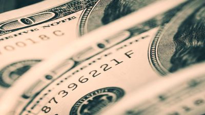 La salida de capitales alcanzó un récord de USD 322.000 millones y superó a la deuda pública