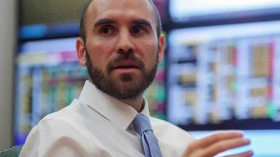 Deuda. Quitas de hasta 62% y un período de gracia de tres años, la oferta del Gobierno a los bonistas