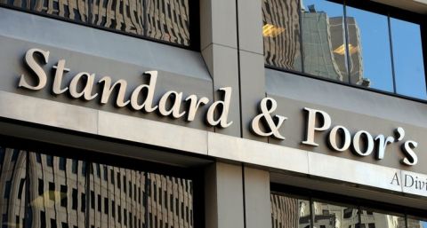 Cuáles son los bonos y acciones más elegidos por los inversores tras la mejora crediticia del país