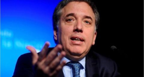 Los tres argumentos que usa Dujovne para "vender" el país frente a los inversores
