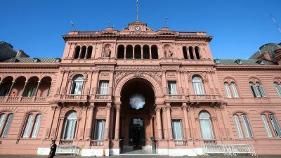 El dólar y los días hasta las PASO, una obsesión en el Gobierno