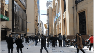 El sector financiero es el que más cae de toda la economía