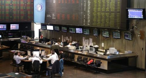 Expectativa de una negociación menos dura sube el potencial de bonos