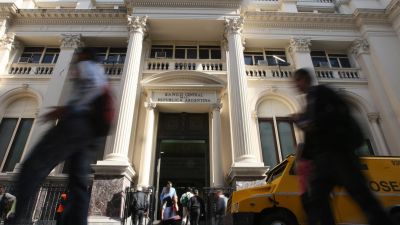 Pese a la fuerte compra de reservas, la acumulación fue de solo US$800 millones desde comienzos del año