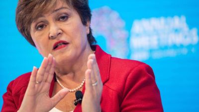 ¿Tiembla el dólar? El FMI advierte que las sanciones contra Rusia pueden debilitar el sistema financiero mundial