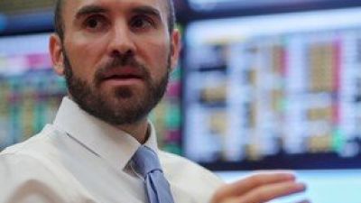 ¿Apostar al dólar o la inflación?. La brecha del dólar presiona cada vez más