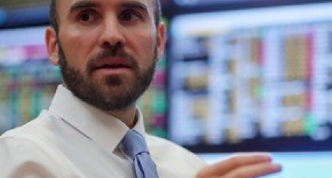 ¿Apostar al dólar o la inflación?. La brecha del dólar presiona cada vez más