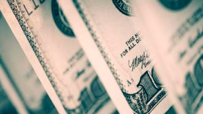 Suba del dólar golpea al "carry trade": vuelve la cautela al mercado