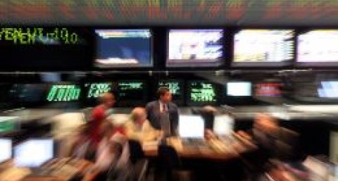 El mercado espera la palabra de Alberto y un plan del BCRA para ver una calma en el dólar