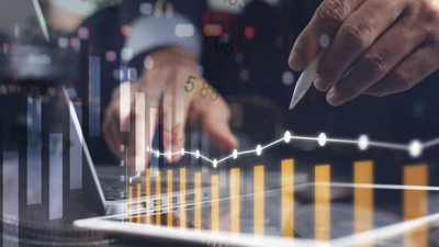 Finanzas: entre la caída del dólar y una inflación que no afloja