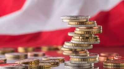 Efecto Velarde: la fórmula que mantiene a flote a la economía peruana en medio del caos político