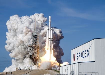 spacex-podria-superar-el-record-del-mayor-ipo-de-7D5T6DY5DREGDLB3NKJFSFTJUA.jpg