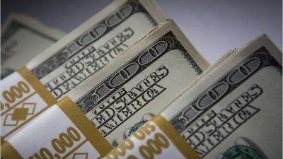 El contado con liqui operaba a $ 130. Lavagna habló del tipo de cambio y muchos se preguntan: ¿el dólar está barato otra vez?.