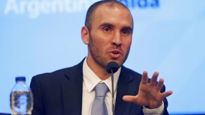 Sin la ayuda del Banco Central y otros ajustes, en noviembre se disparó un 77,4% el déficit fiscal