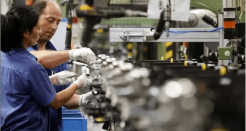 El "efecto brecha" ayudó a la industria, pero le faltan nuevos impulsos
