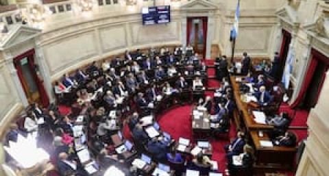 Finanzas: los inversores, frente a las expectativas por el dólar