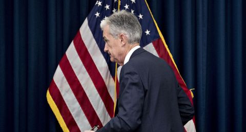 La FED se plantea bajar la tasa de interés por primera vez desde 2008, marcando el final de una era