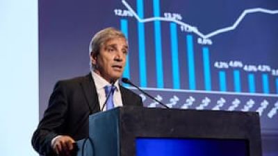 La deuda pública volvió a crecer en abril y tocó un máximo en la gestión Milei