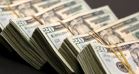 Restricciones. La maniobra financiera que permitía ganar con el dólar se estiró a 12 días