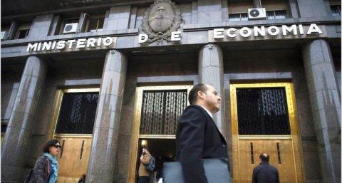 Deuda: piden autorización en EE.UU para presentar oferta
