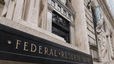 La economía de EE.UU. supera expectativas y la FED define el futuro de su tasa