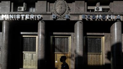 El equipo económico se prepara para presentar la oferta final a los bonistas y salir del default con el cupón ligado a las exportaciones