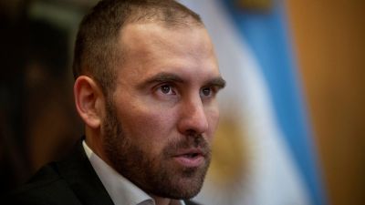 Dólar: reabre el cupo y el mercado se pregunta si la racha bajista puede continuar. Guzmán anunció que no pedirá asistencia al Banco Central en lo que queda de 2020