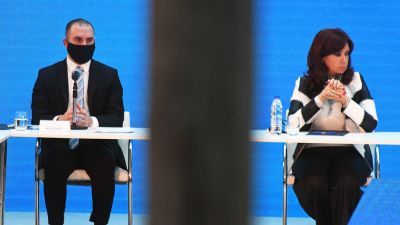 Por qué Martín Guzmán quedó en la mira en el peor momento para controlar el dólar y la inflación. Cinco claves para entender la pelea