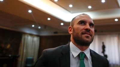 La deuda pública nacional ya equivale al PBI de todo un año. El mensaje del Tesoro a Guzmán se alinea con el eje Biden: crear empleo privado