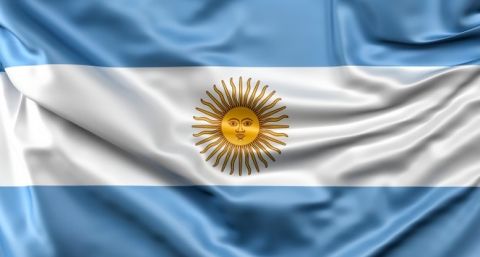 Efecto consenso: el riesgo país pierde casi 250 puntos