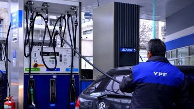 Congelamiento. La medida le costará a YPF hasta US$120 millones mensuales