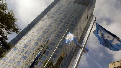 YPF lanza una reestructuración de deuda por US$ 6.600 millones