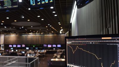 Paradoja: una rebaja de nota al país estimula inversiones en acciones de empresas argentinas. Roque Fernández: "Martín Guzmán es un ministro de Economía con poco poder"