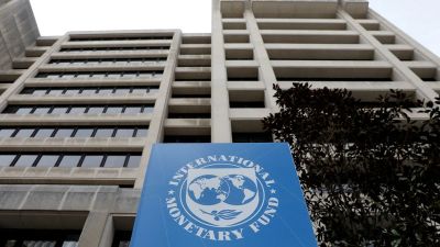 Reunión clave con el FMI: el Gobierno promete déficit al 1,9% e inflación al 50% en 2023 y hacer cambios en el ?dólar Qatar?