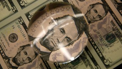Semana financiera: los bonos en dólares bajaron 5% pese a los anuncios de recompra de deuda del Tesoro