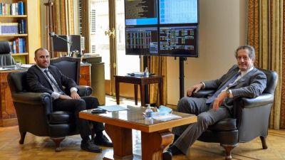 Las brechas que fuerzan cambios en la política económica