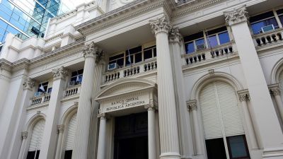 Solo quedan US$ 510 millones de las reservas del Banco Central para pagar la deuda
