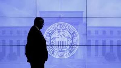 El Merval suele subir 7% en dólares una semana antes del inicio del ciclo de bajas de la Fed