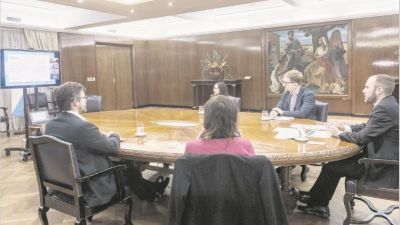 Bonistas k y la propuesta más agresiva:  con pago de intereses desde noviembre