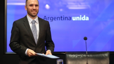 La Argentina evalúa incluir un cupón atado a las exportaciones para acercar posiciones con los acreedores