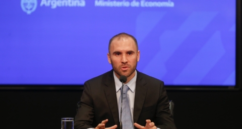 Déficit fiscal, Presupuesto 2021, inflación y deuda: lo que espera Martín Guzmán para la post-pandemia