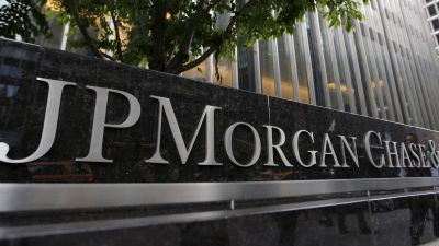 Dólar: el JP Morgan calificó como política de "curitas" a las medidas de Guzmán para calmar al merca